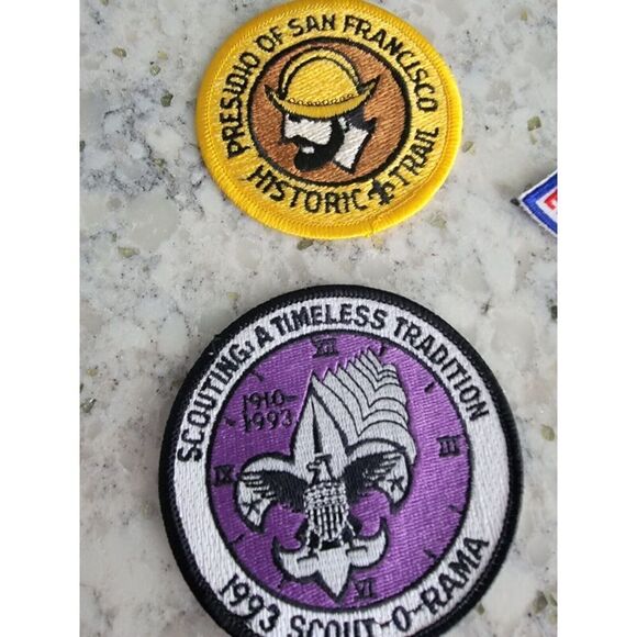 Misc Lot Of 11 Boy Scout Patches ‎ & A Boy Scout Handbook All 1990's Vintage - Picture 6 of 8
